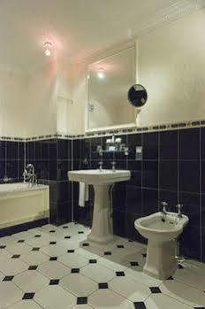 Fairfield House 4*